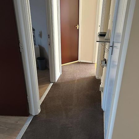 London Zone 2 Lovely 4 Bedroom Apartment - 3 Trowbridge Road Екстериор снимка
